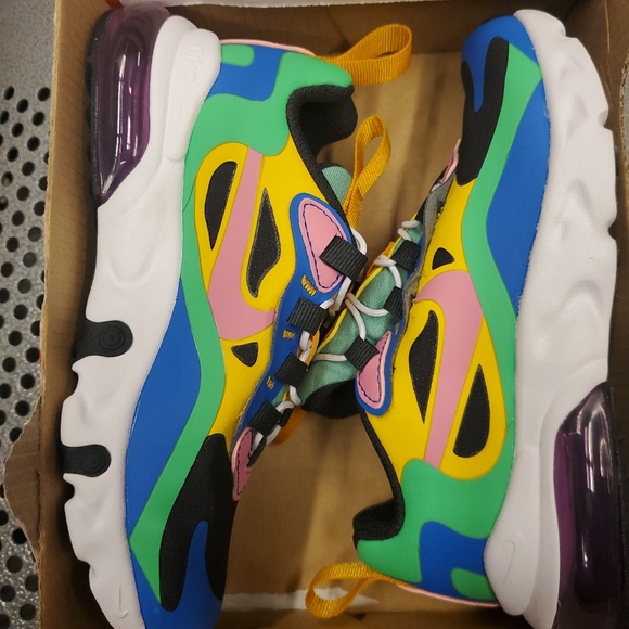 Nike Other - Nike Air Max 270 RT (PS) CU4673-001 Off Noir Flami